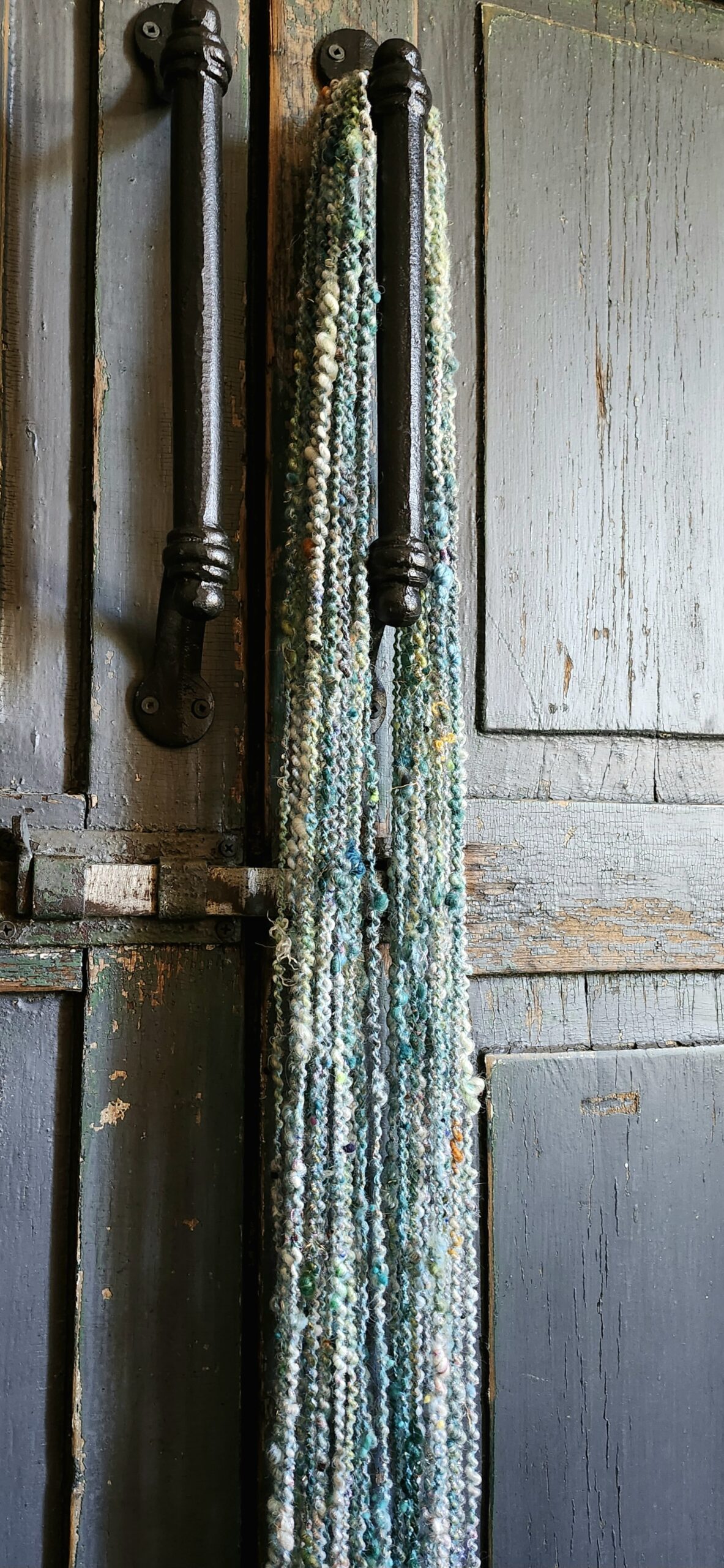 Seafoam Tangle Handspun Art Yarn - Image 3